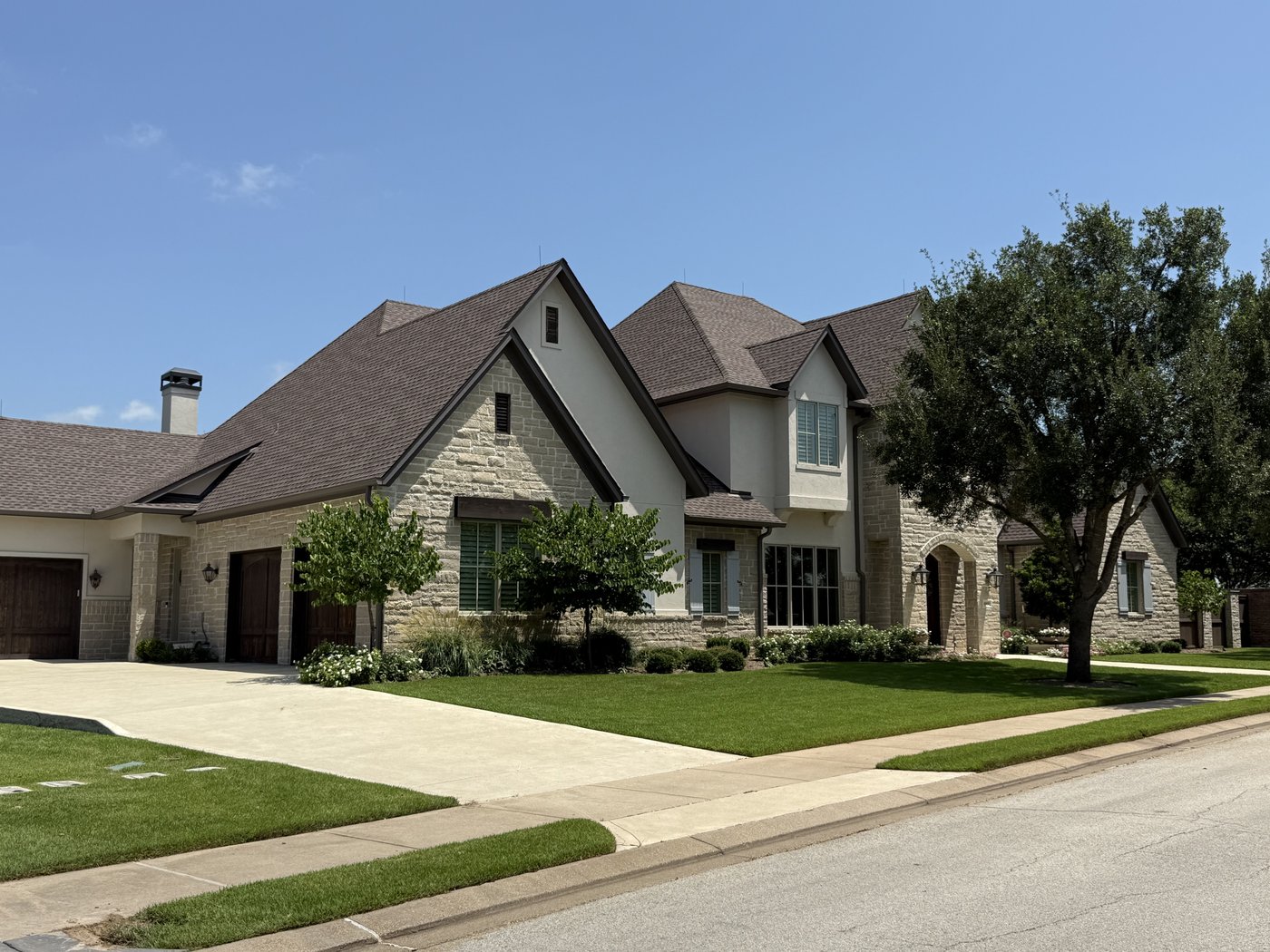 Castle Grey 4-6-8 ashlar Tudor residence — wide street view