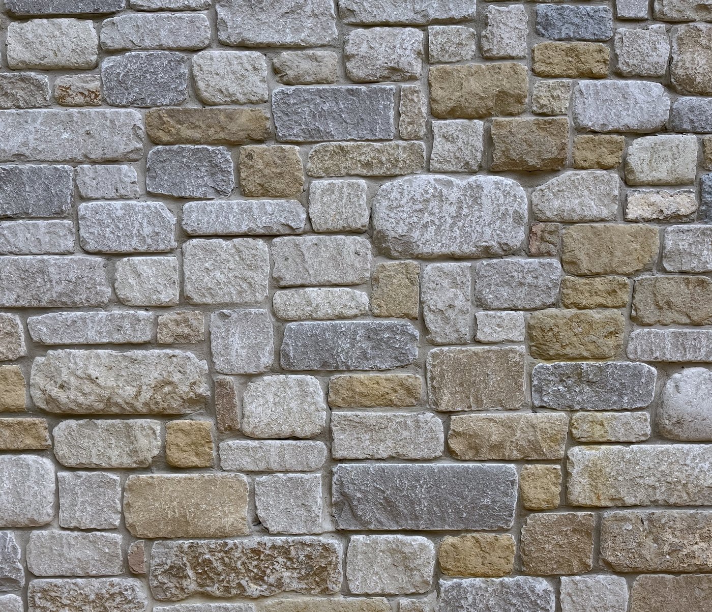French Chateau Random Ashlar